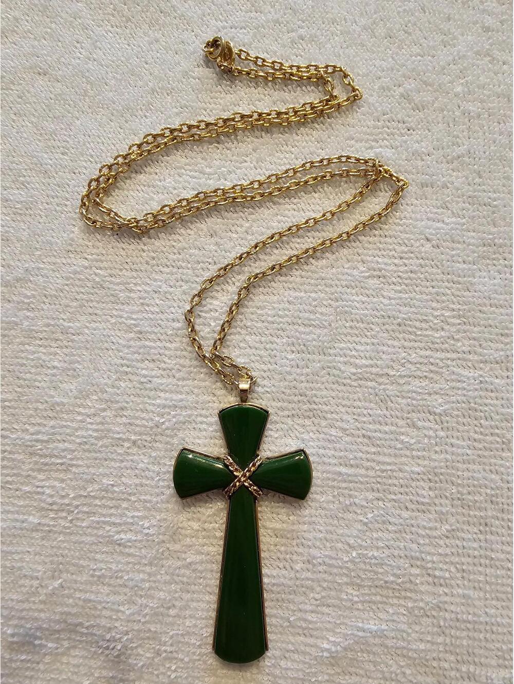 Avon Green Cross Necklace